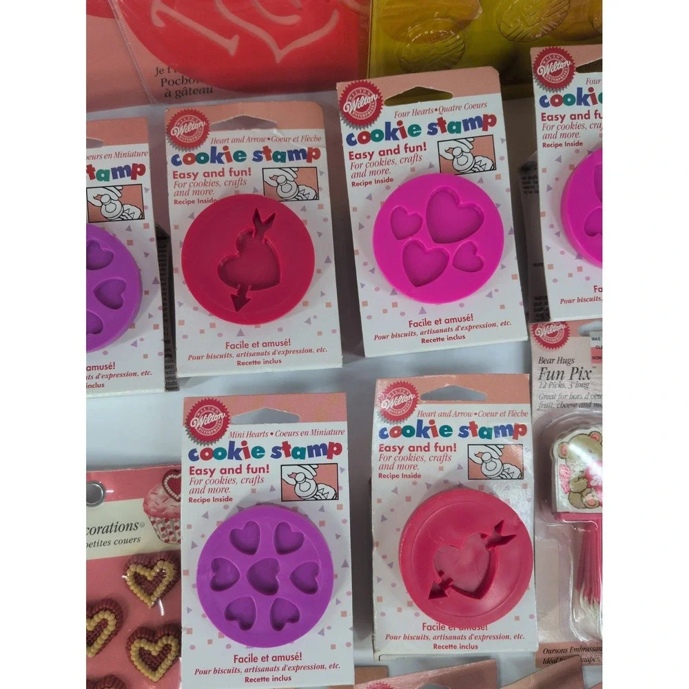 VTG NEW LOT30🩷Wilton Hearts Valentines Cookie Stamp Decor Stencil Cottage Baker